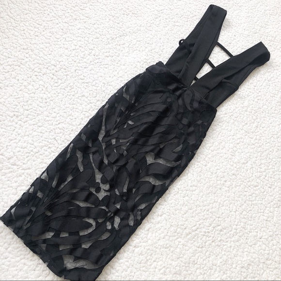 ✨Fashion Nova Black Dress - Picture 5 of 7